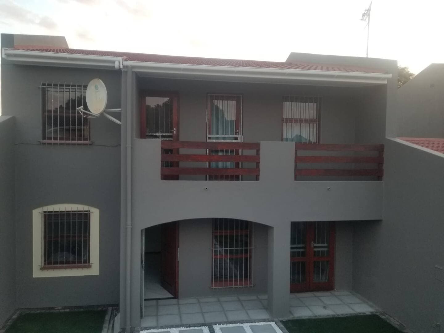 Cape Town exterior at Adilo Villa